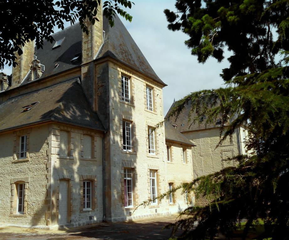 Château Turgot Gîtes Bons-Tassily Chambre photo