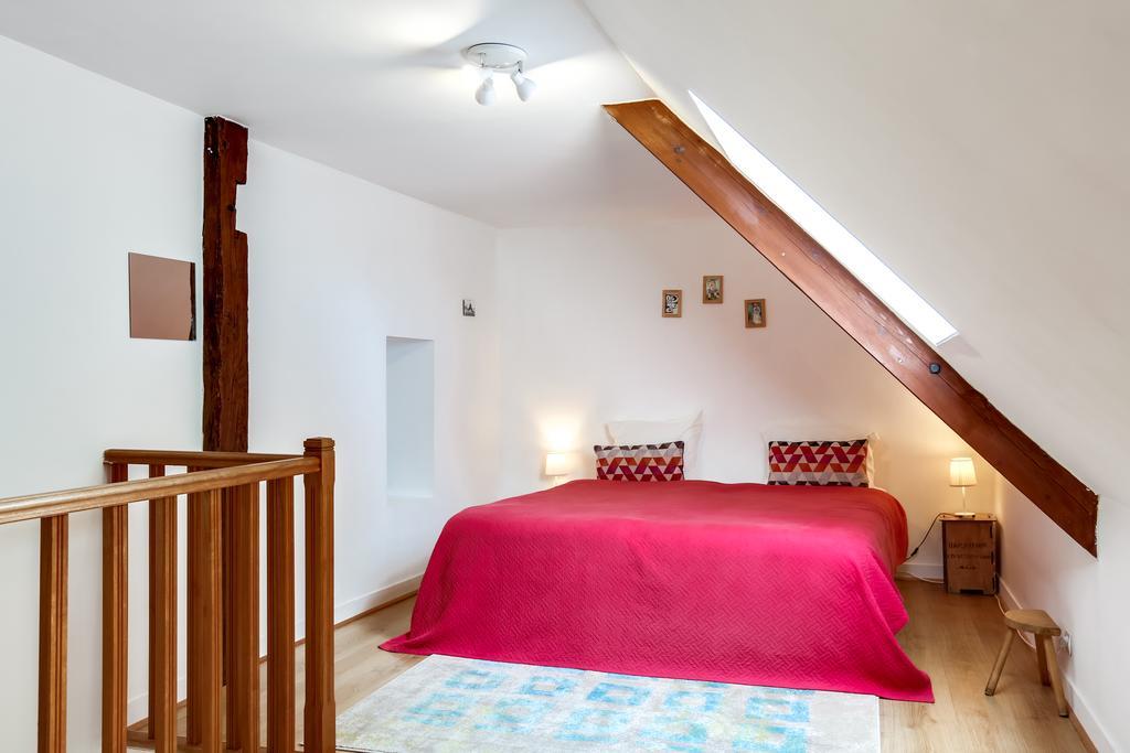 Château Turgot Gîtes Bons-Tassily Extérieur photo